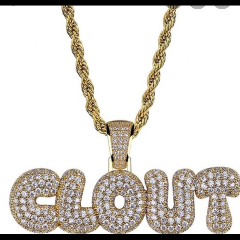 gold clout necklace